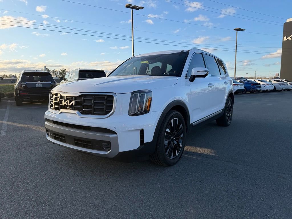 Used 2023 Kia Telluride SX Prestige image 3