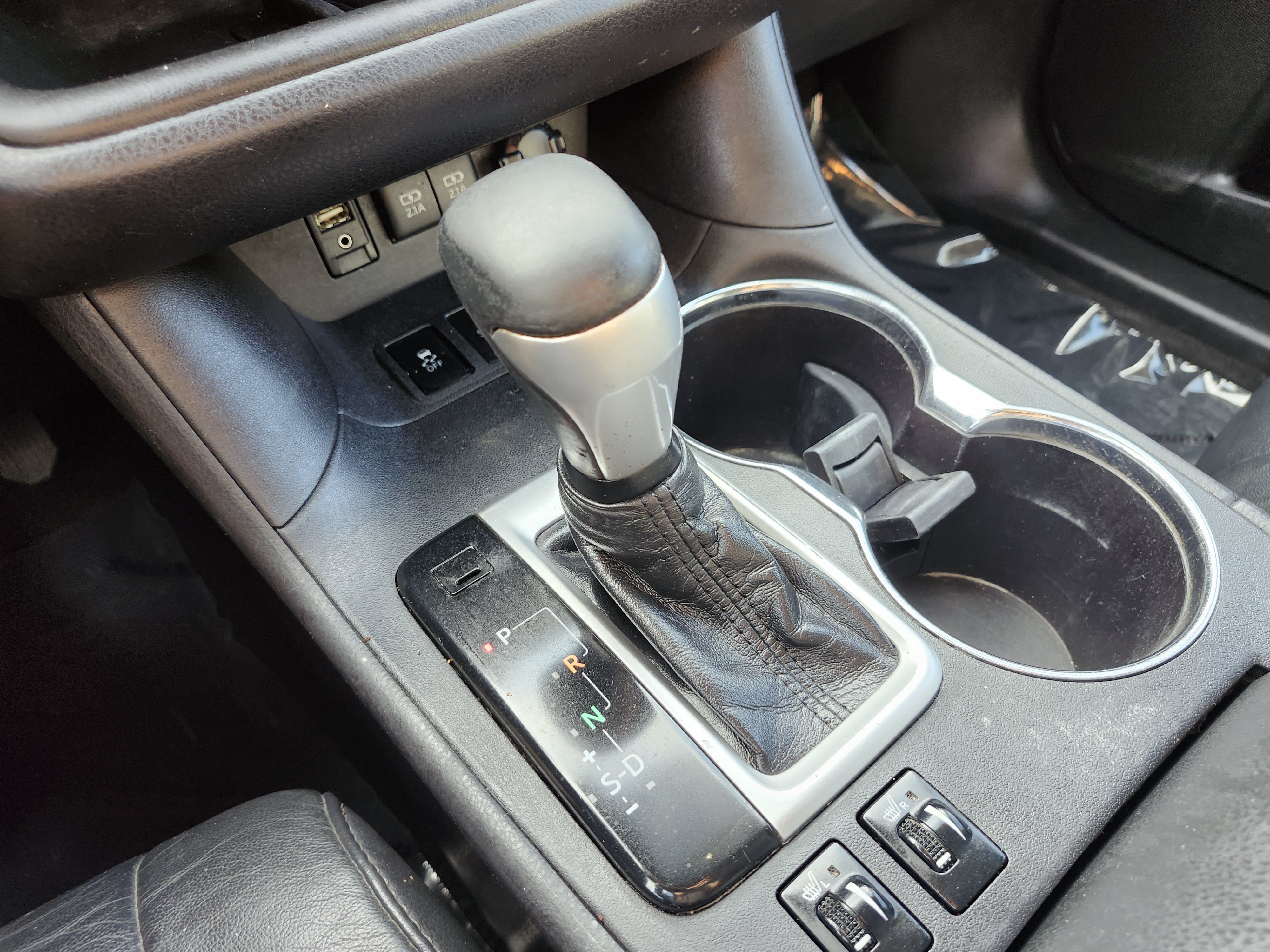 Used 2018 Toyota Highlander SE AWD/4WD image 34
