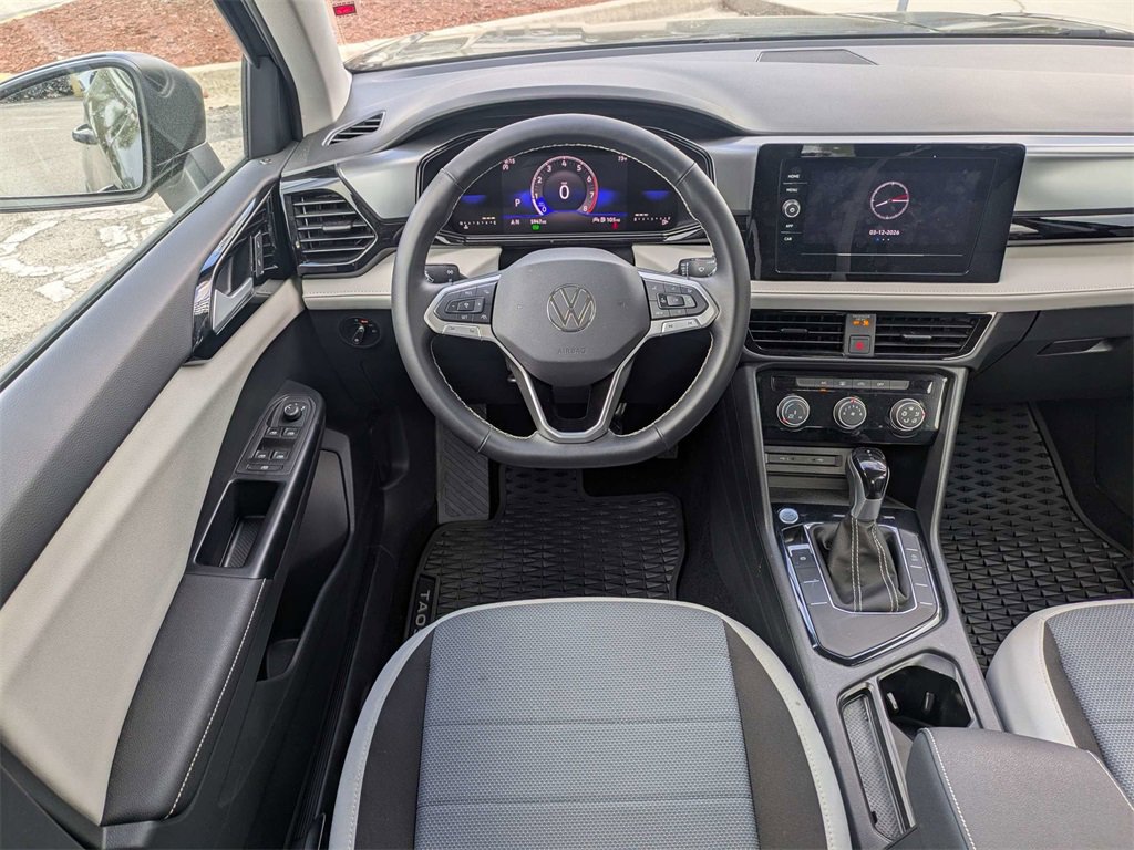 Used 2025 Volkswagen Taos S image 18