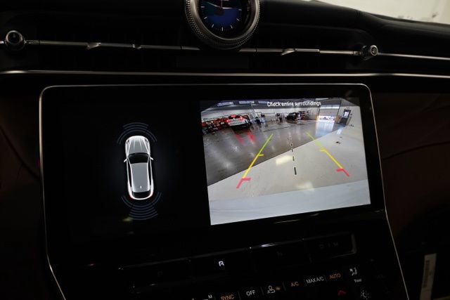 New 2025 Maserati Grecale Modena AWD/4WD image 24