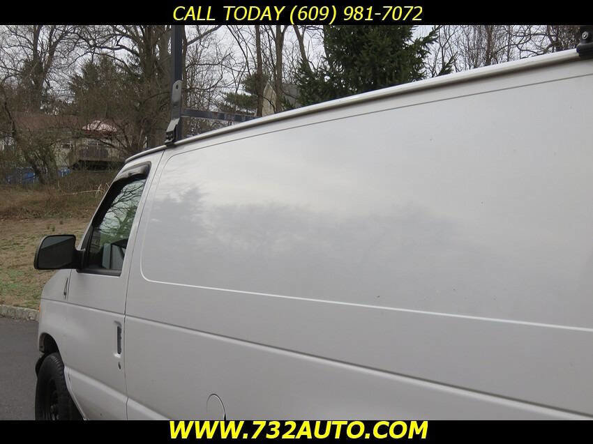 Used 2002 Ford E-150 and Econoline 150 RWD image 27