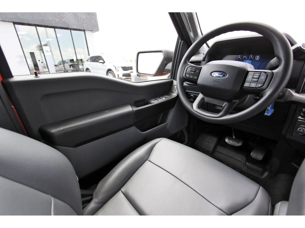 Used 2024 Ford F150 XL w/ Equipment Group 103A High RWD image 9
