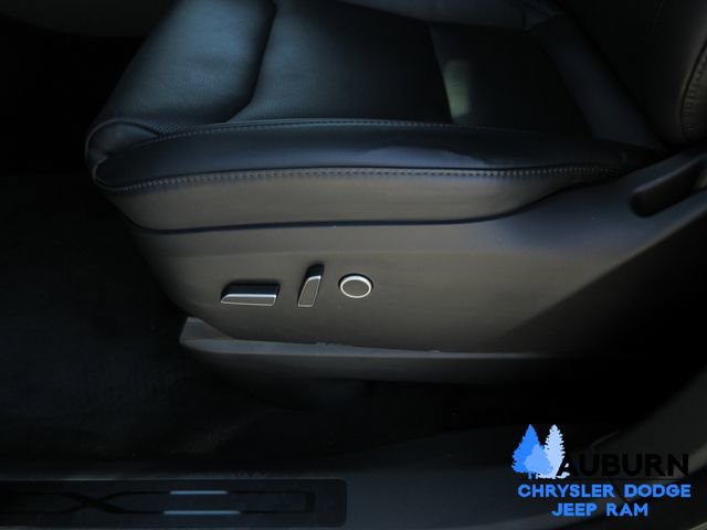 Used 2022 Tesla Model X image 11