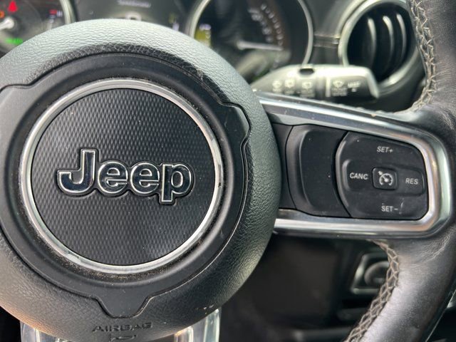 Used 2021 Jeep Wrangler Unlimited Sahara w/ Cold Weather Group AWD/4WD image 35