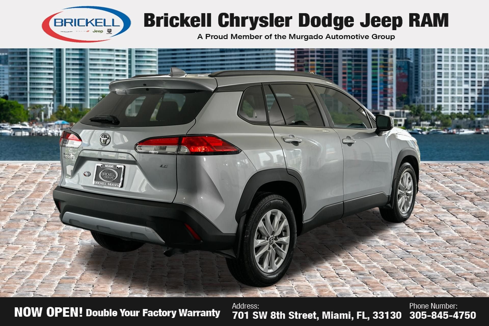 Used 2024 Toyota Corolla Cross LE w/ Moonroof Package FWD image 4