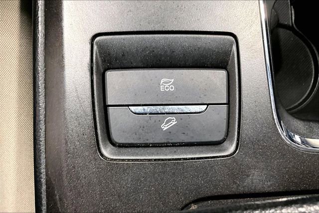 Used 2017 Ford Fusion S image 38