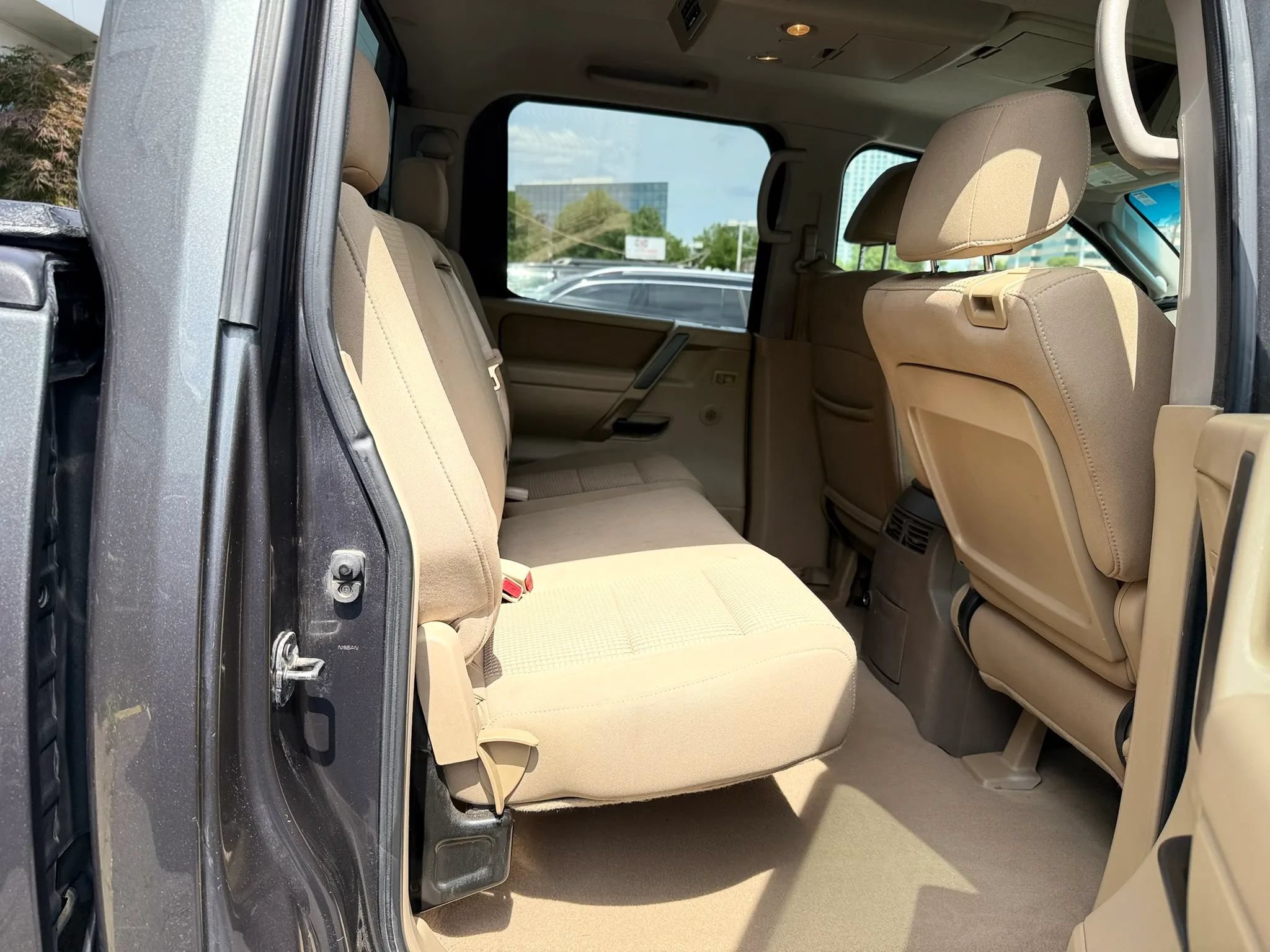 Used 2008 Nissan Titan SE AWD/4WD image 26