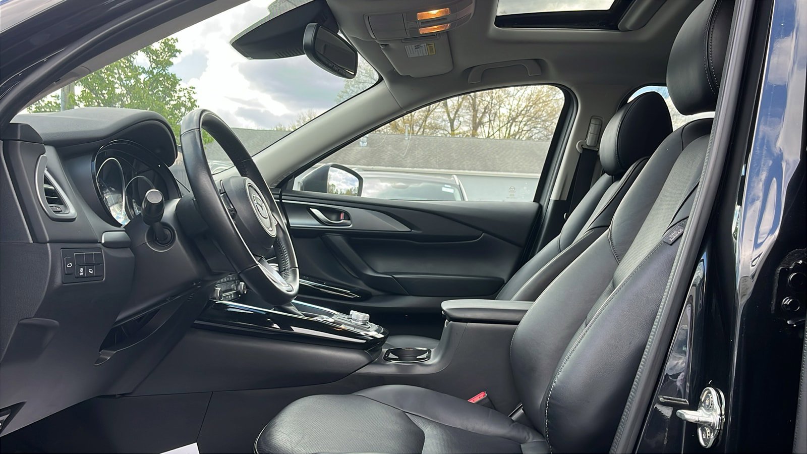 Certified 2023 MAZDA CX-9 Touring AWD/4WD image 10