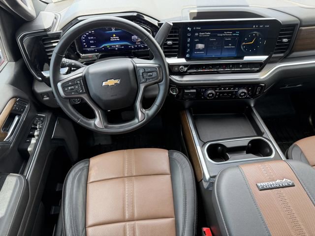 Used 2024 Chevrolet Silverado 2500 High Country w/ High Country Premium Package image 18