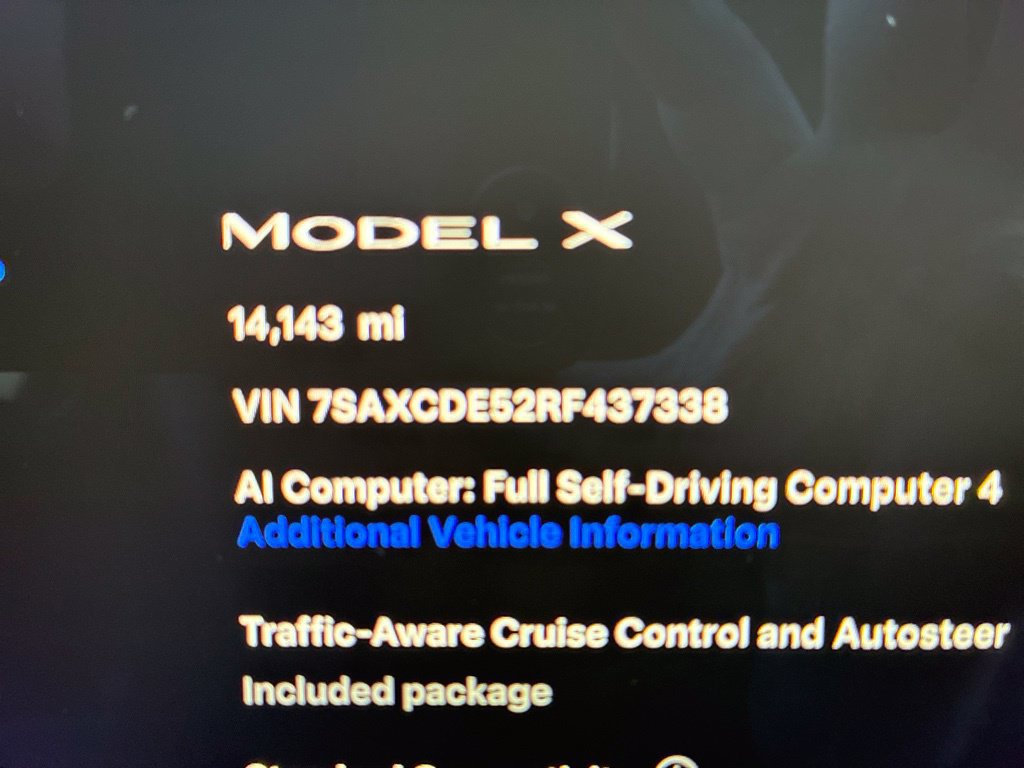 Used 2024 Tesla Model X AWD/4WD image 3