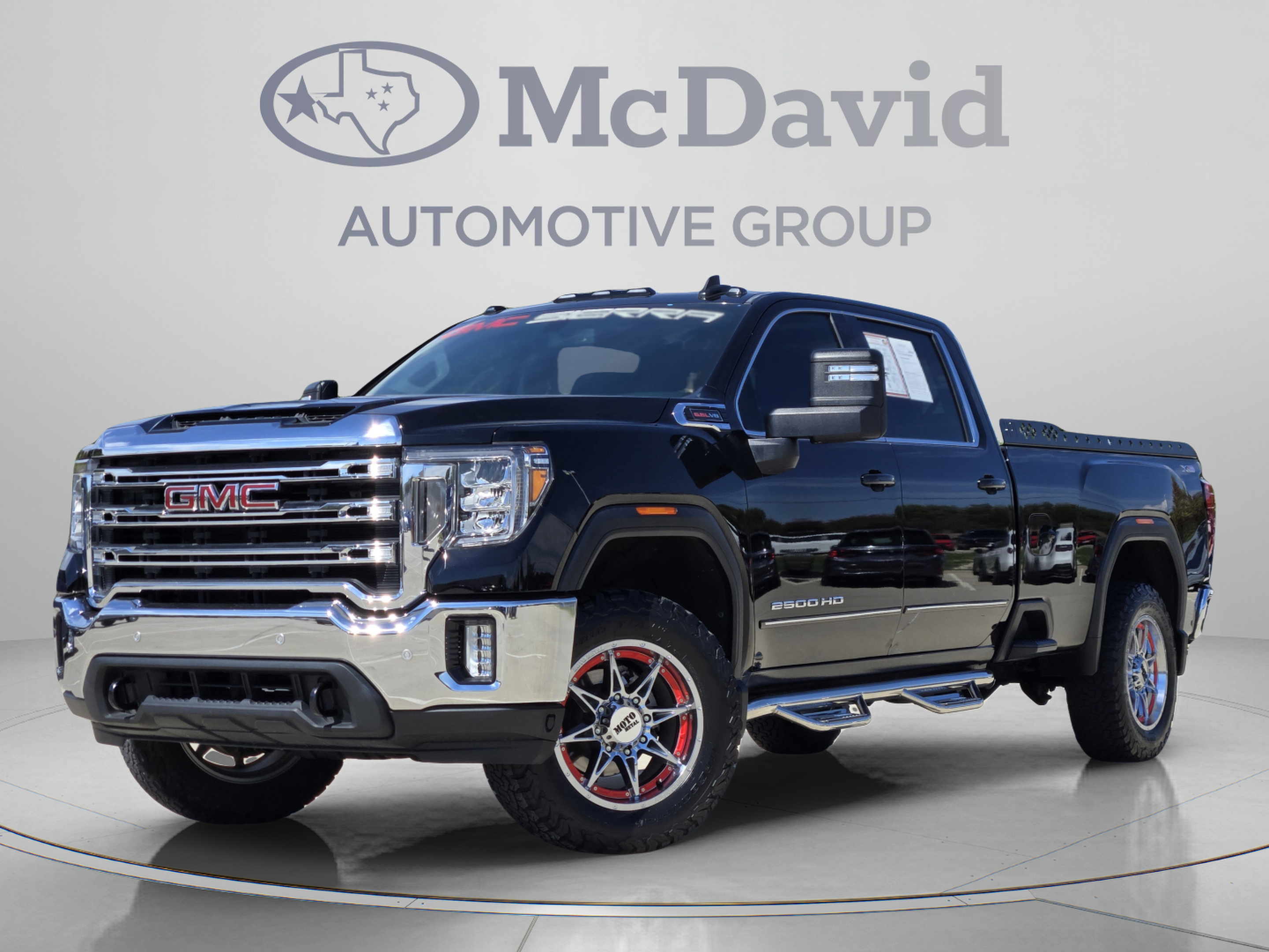 Used 2020 GMC Sierra 2500 SLE w/ SLE Value Package; AWD/4WD image 1
