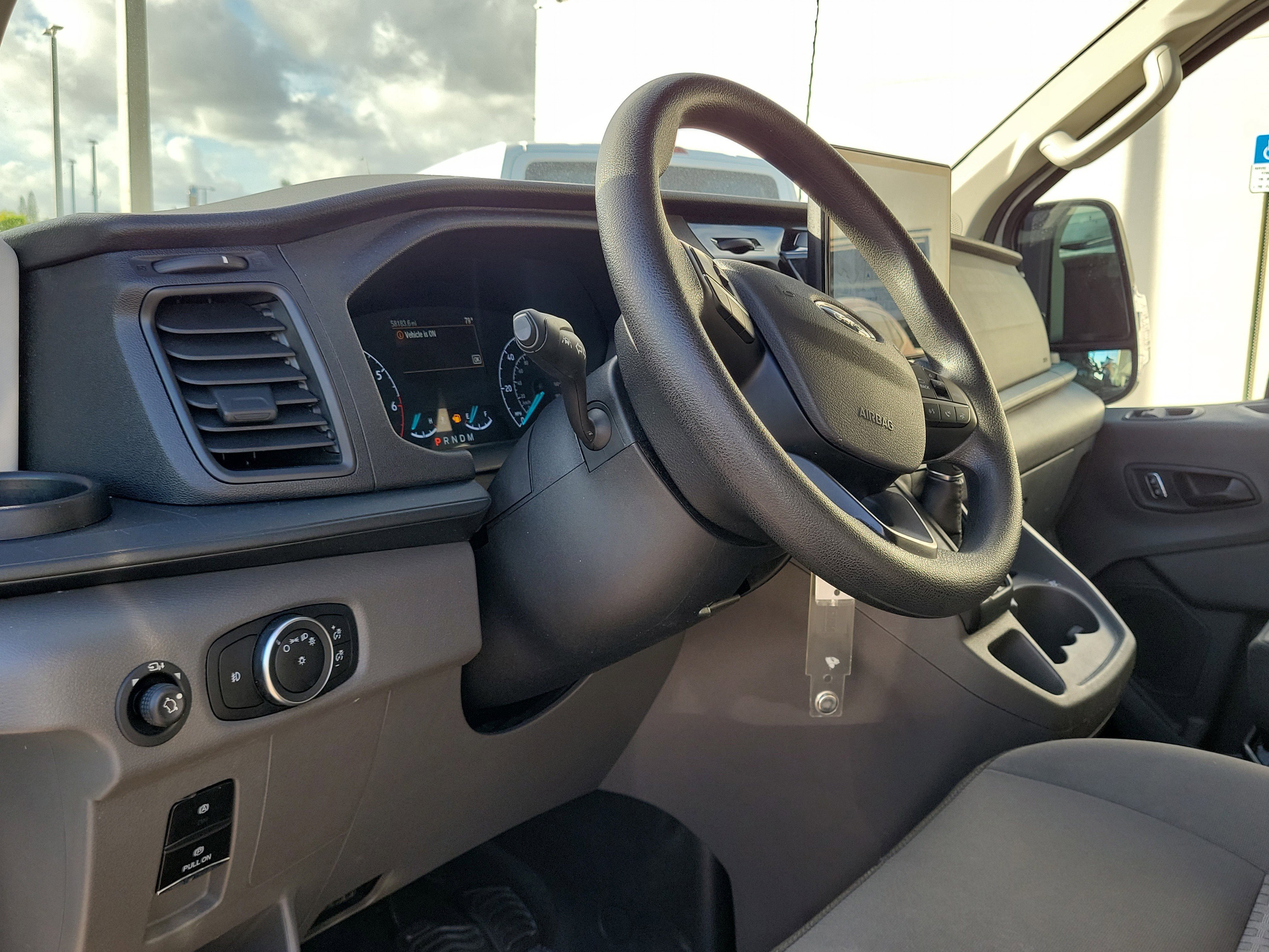 Used 2023 Ford Transit 350 XLT image 8