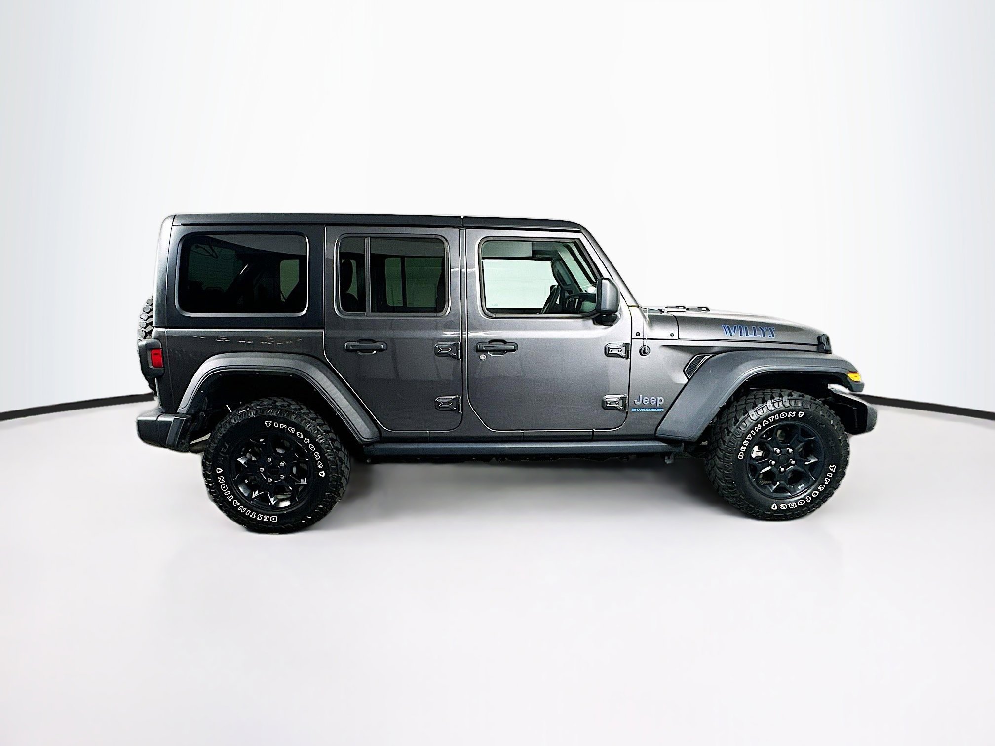 Used 2023 Jeep Wrangler Unlimited w/ Cold Weather Group AWD/4WD image 10