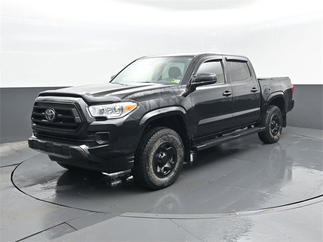 Used 2022 Toyota Tacoma SR image 2