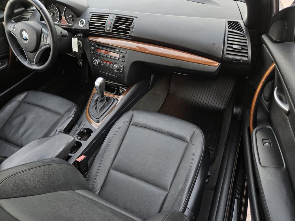 Used 2008 BMW 128i Convertible image 8