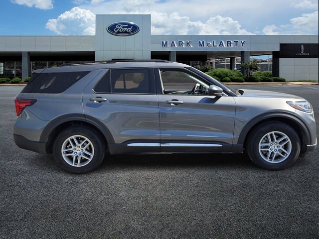 Certified 2025 Ford Explorer Active w/ Active Comfort Package image 6
