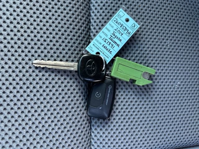 Used 2014 Toyota Tacoma 4x4 Double Cab w/ TRD Sport Package image 37