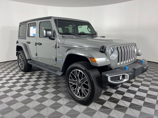 Used 2023 Jeep Wrangler Unlimited Sahara w/ Cold Weather Group image 2