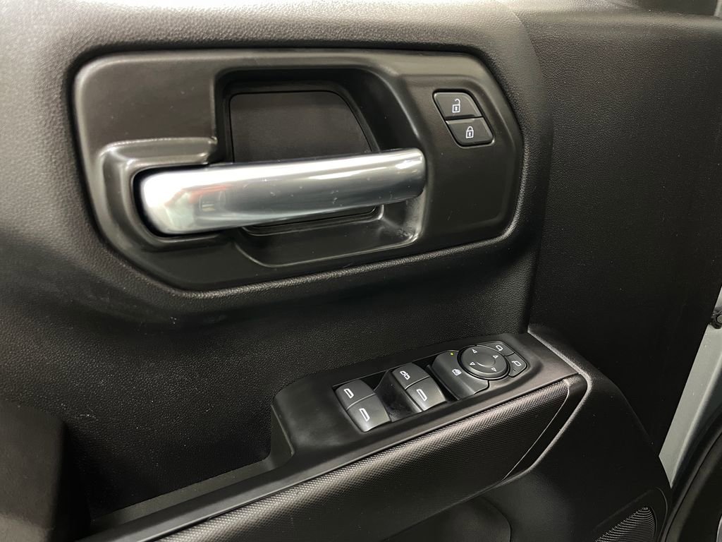 Certified 2024 Chevrolet Silverado 1500 Custom w/ Rally Edition AWD/4WD image 24