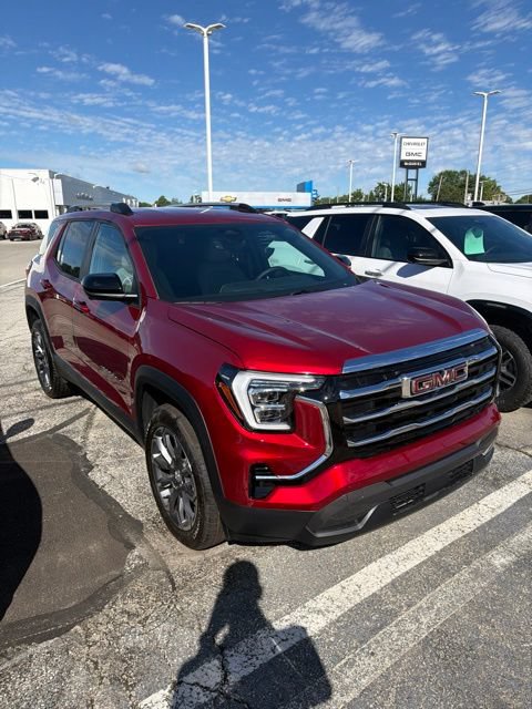 New 2026 GMC Terrain Elevation w/ Elevation Premium Package FWD image 3