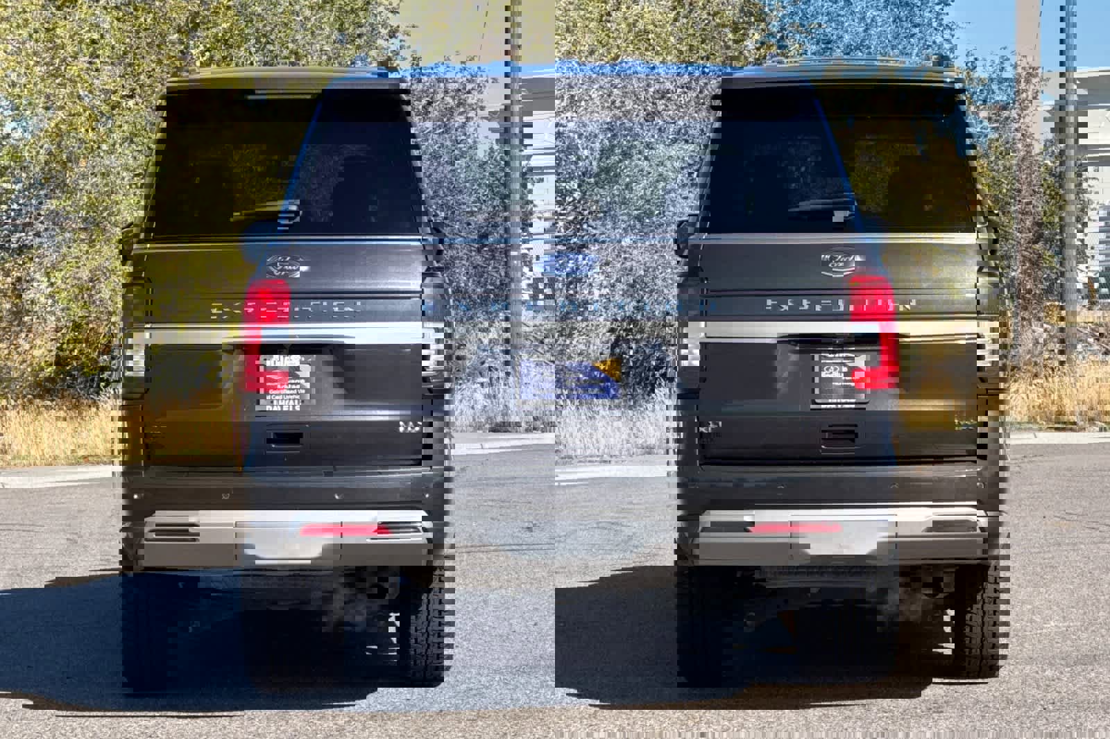 Certified 2024 Ford Expedition Max XLT image 7