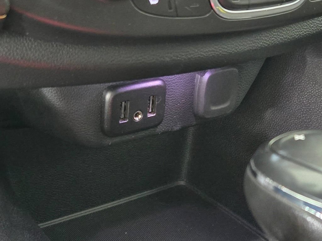 Certified 2019 Chevrolet Traverse LT FWD image 29