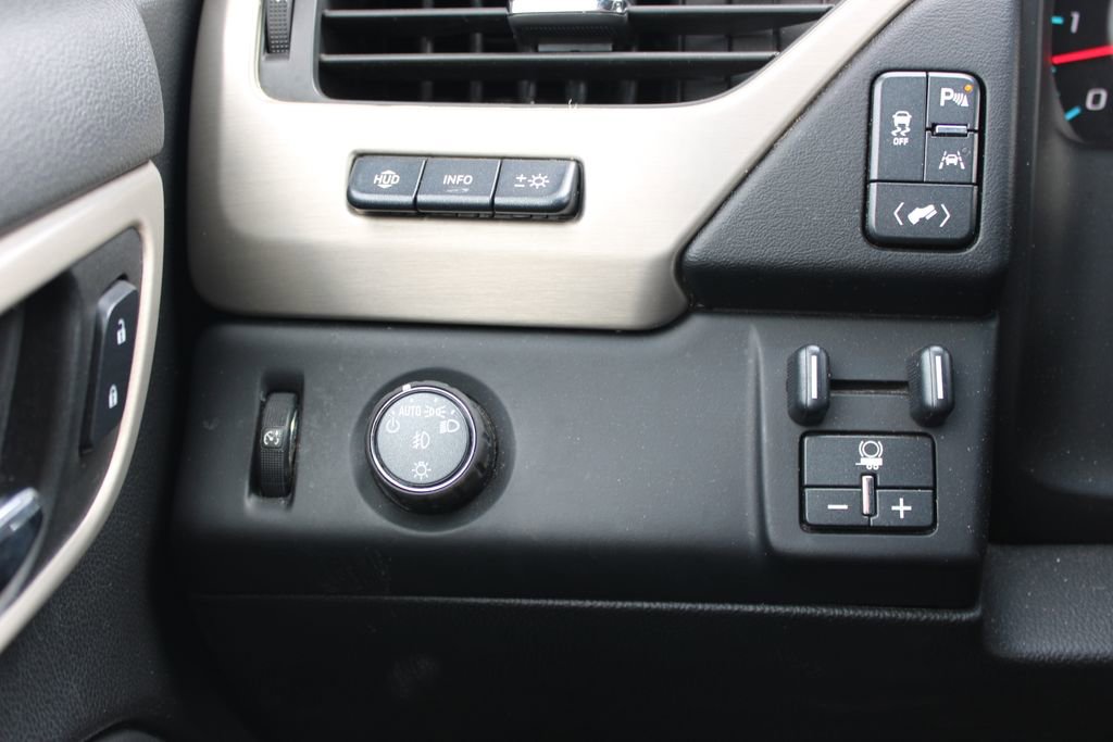 Used 2020 GMC Yukon XL Denali RWD image 28