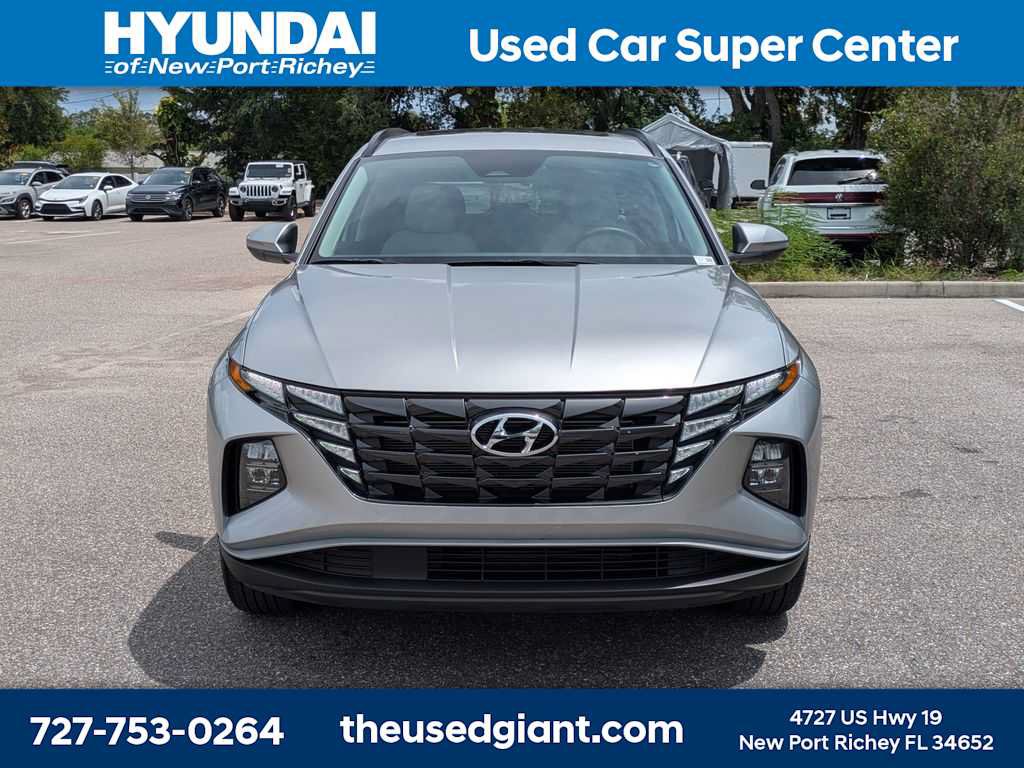 Certified 2024 Hyundai Tucson SEL w/ Convenience Package FWD image 8