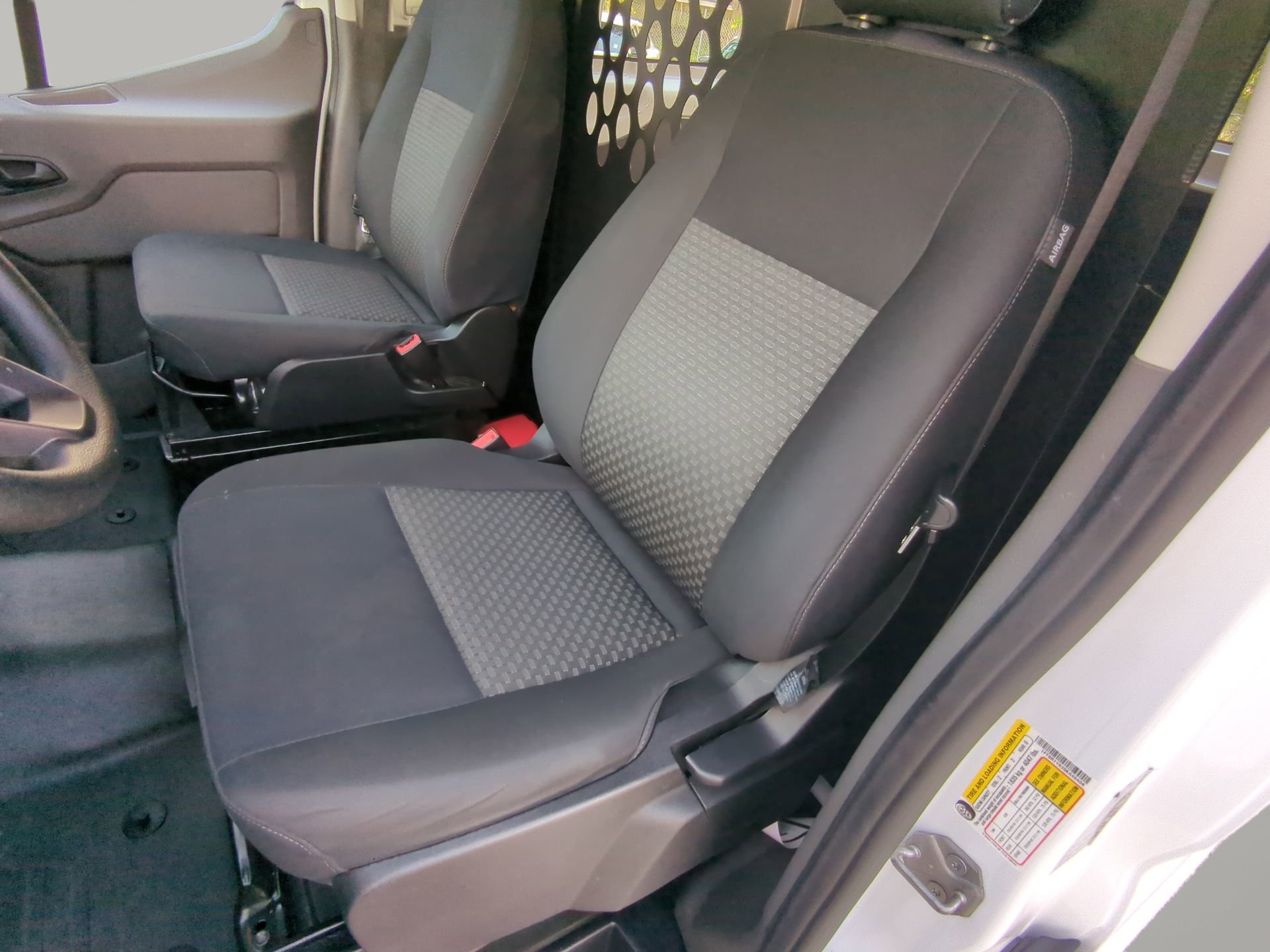 Used 2024 Ford Transit 250 Low Roof w/ Exterior Upgrade Package RWD image 56