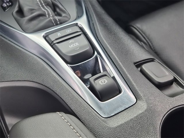 Used 2021 Chevrolet Camaro LT w/ RS Package image 31