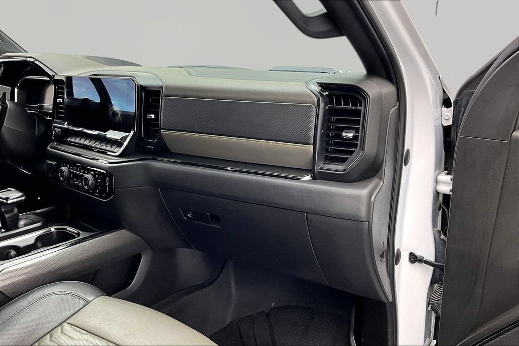 Used 2022 Chevrolet Silverado 1500 ZR2 w/ Technology Package AWD/4WD image 17