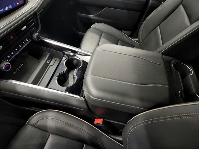 Used 2025 Chevrolet Tahoe Premier image 21