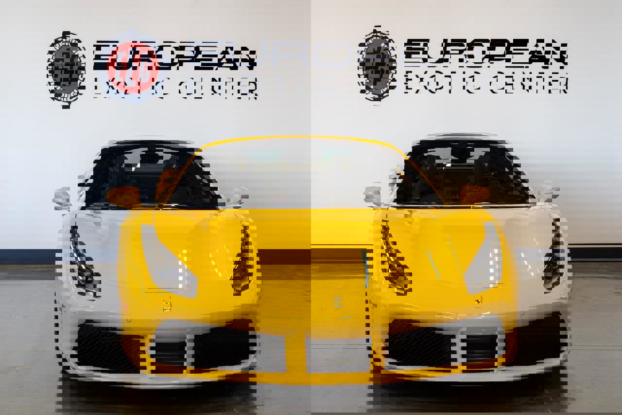 Used 2018 Ferrari 488 Spider image 31