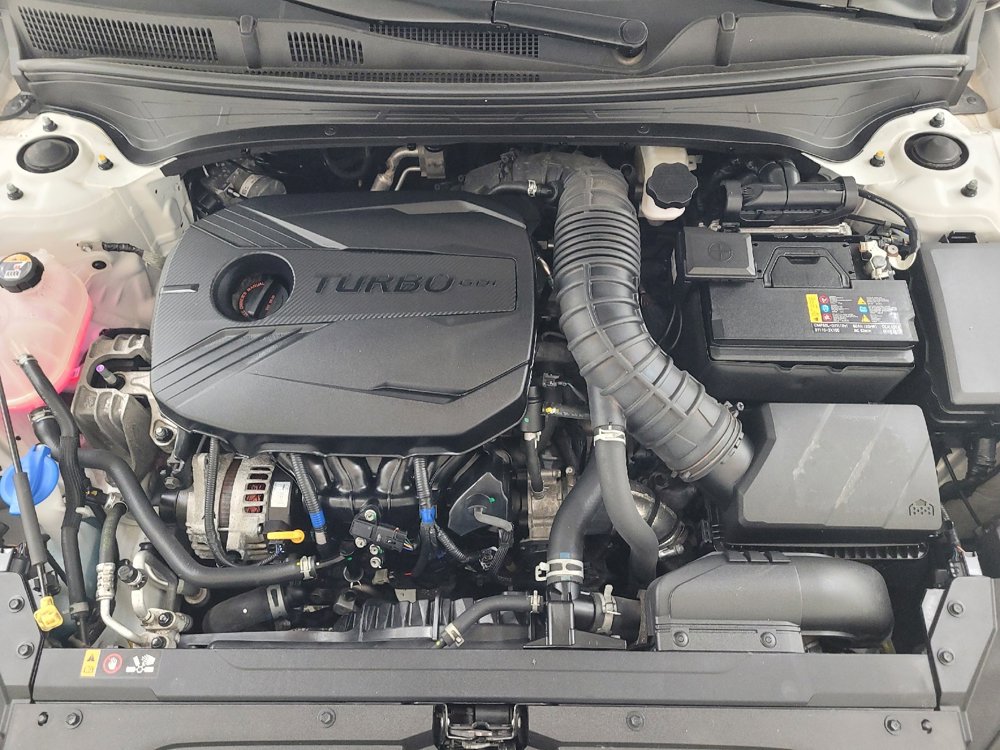 Used 2023 Kia Forte GT image 30