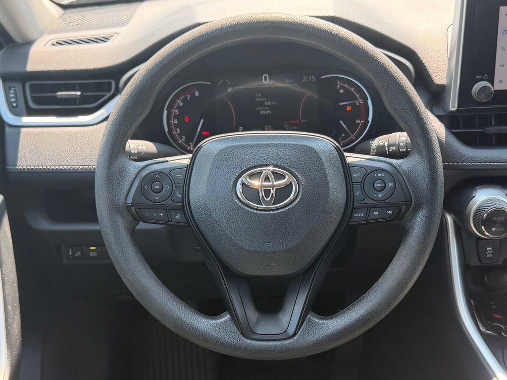 Used 2023 Toyota RAV4 XLE FWD image 38