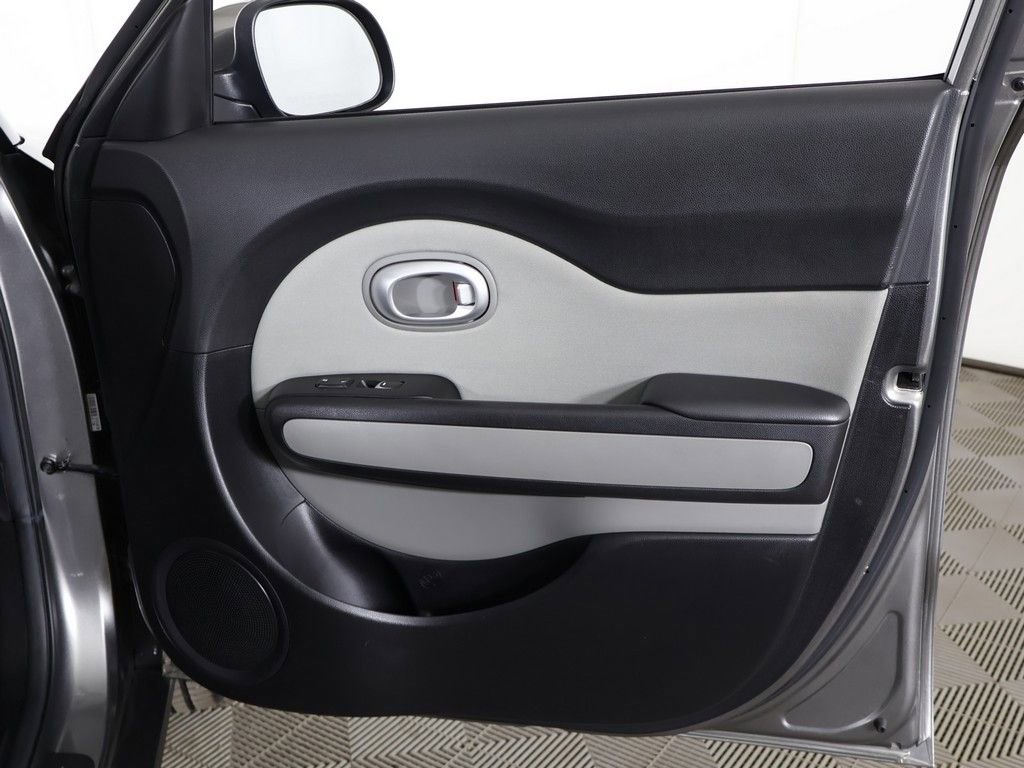 Used 2019 Kia Soul image 20