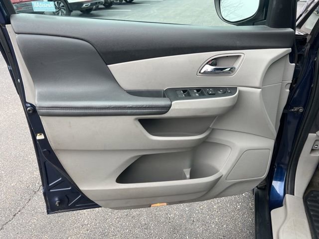 Used 2015 Honda Odyssey EX image 25
