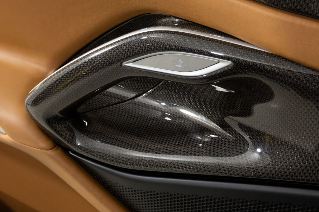 Used 2024 Ferrari Purosangue image 36