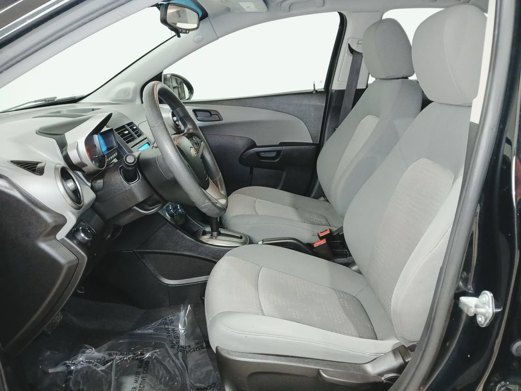 Used 2015 Chevrolet Sonic LS FWD image 9