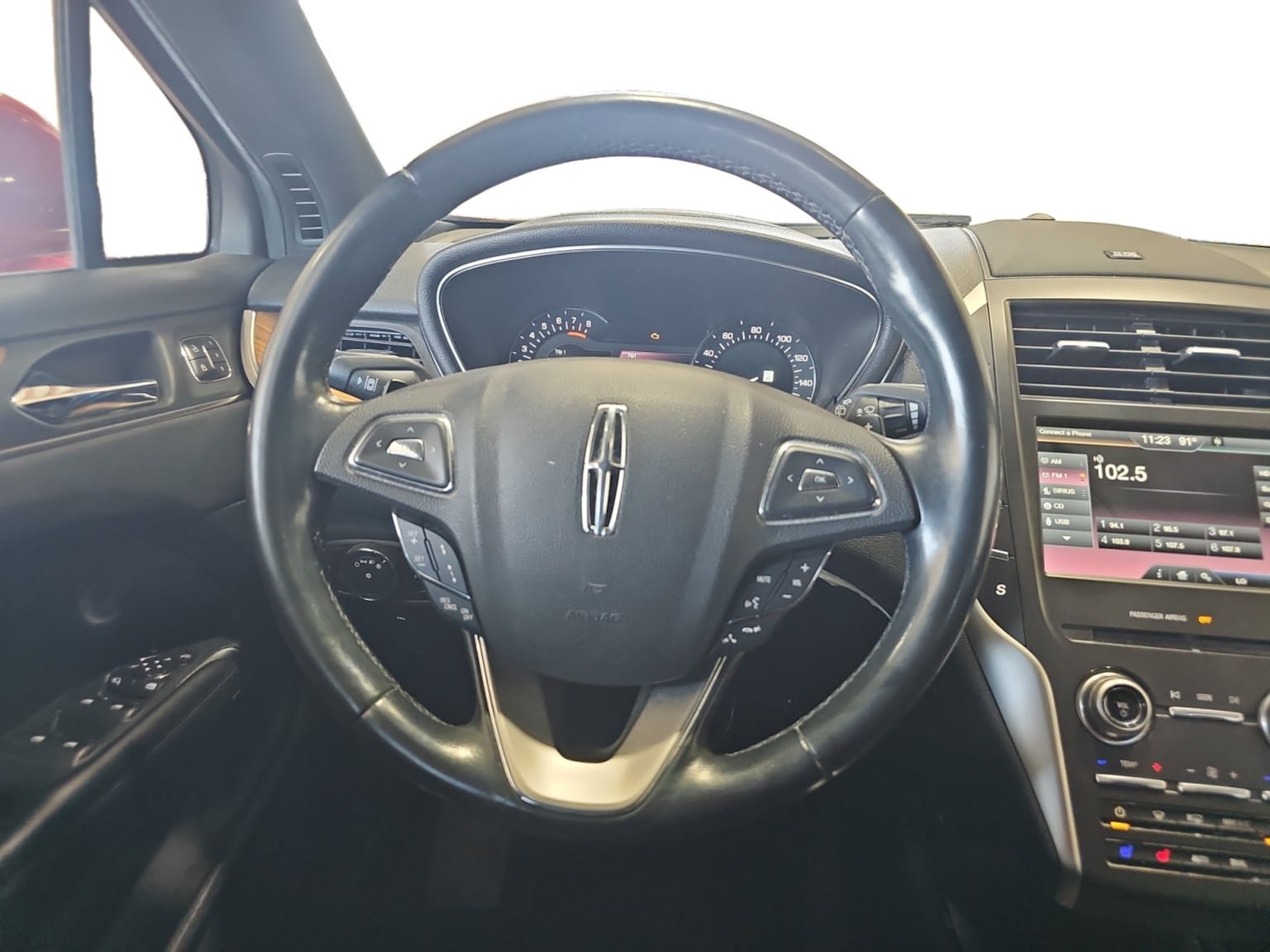 Used 2015 Lincoln MKC FWD w/ Equipment Group 102A Reserve image 13
