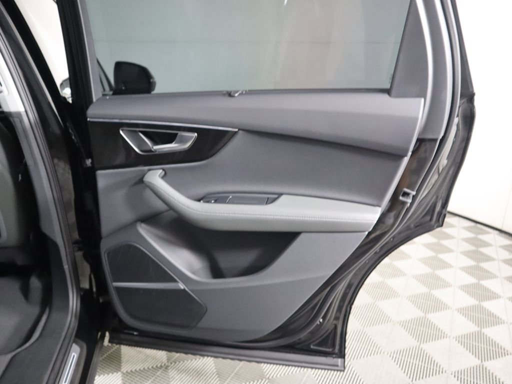 New 2025 Audi Q7 3.0T Premium Plus image 29