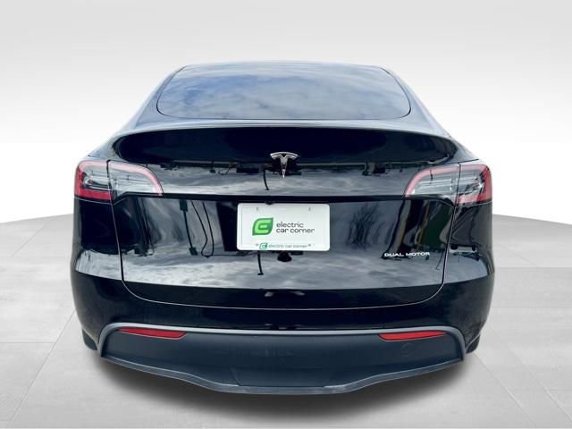Used 2024 Tesla Model Y Long Range image 7