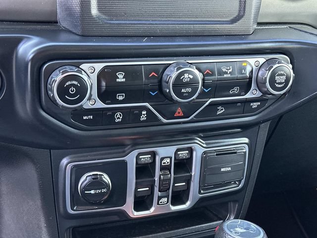 Used 2018 Jeep Wrangler Unlimited Sport S AWD/4WD image 24