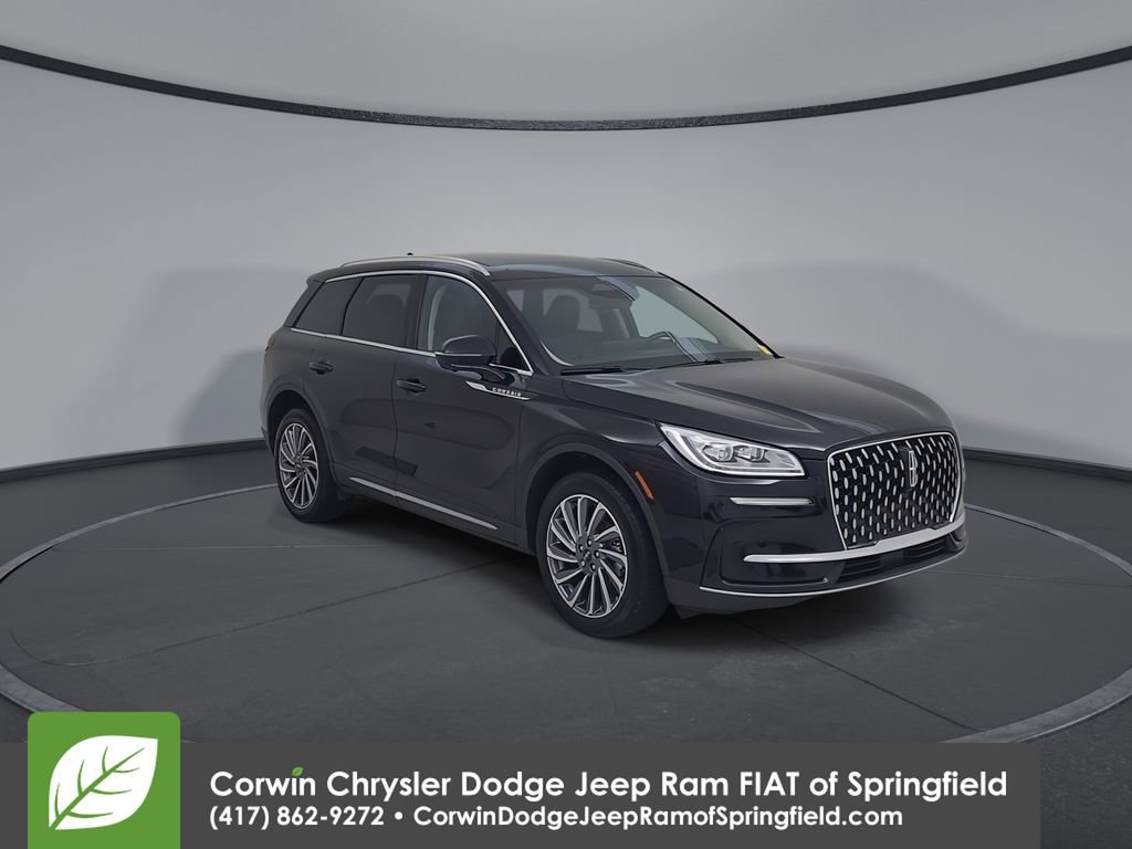 Used 2023 Lincoln Corsair Reserve w/ Equipment Group 201A AWD/4WD image 3