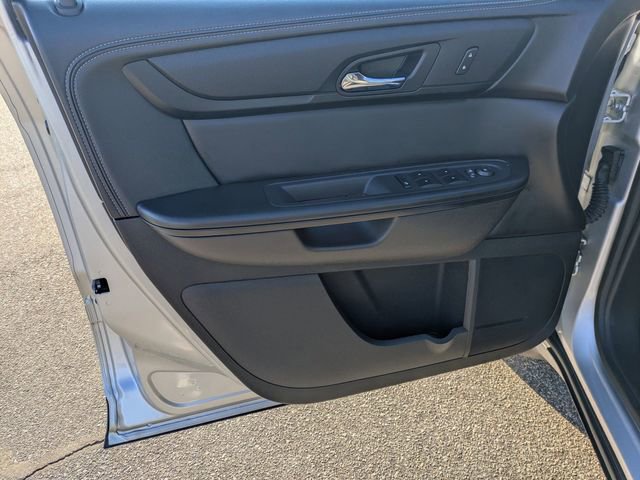 Used 2015 Chevrolet Traverse LT w/ Style and Technology Package image 10