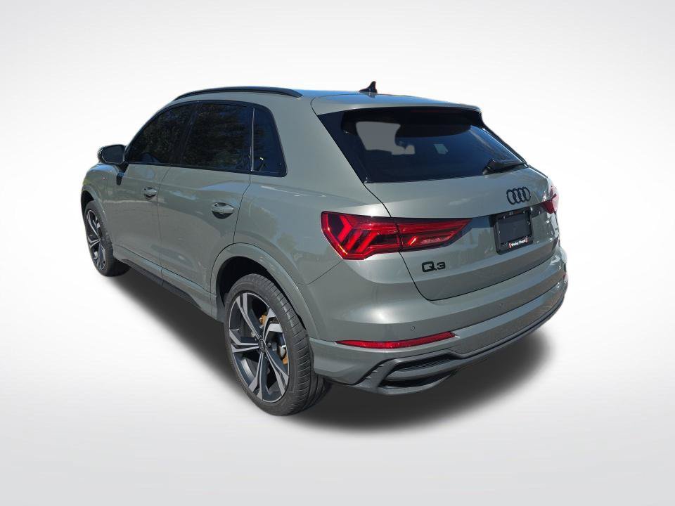Used 2024 Audi Q3 2.0T Premium Plus w/ Premium Plus Package AWD/4WD image 7