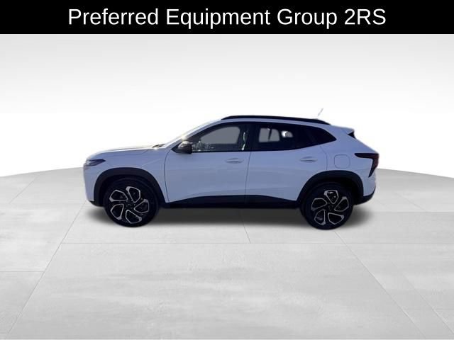 Certified 2025 Chevrolet Trax RS w/ Sunroof Package image 4