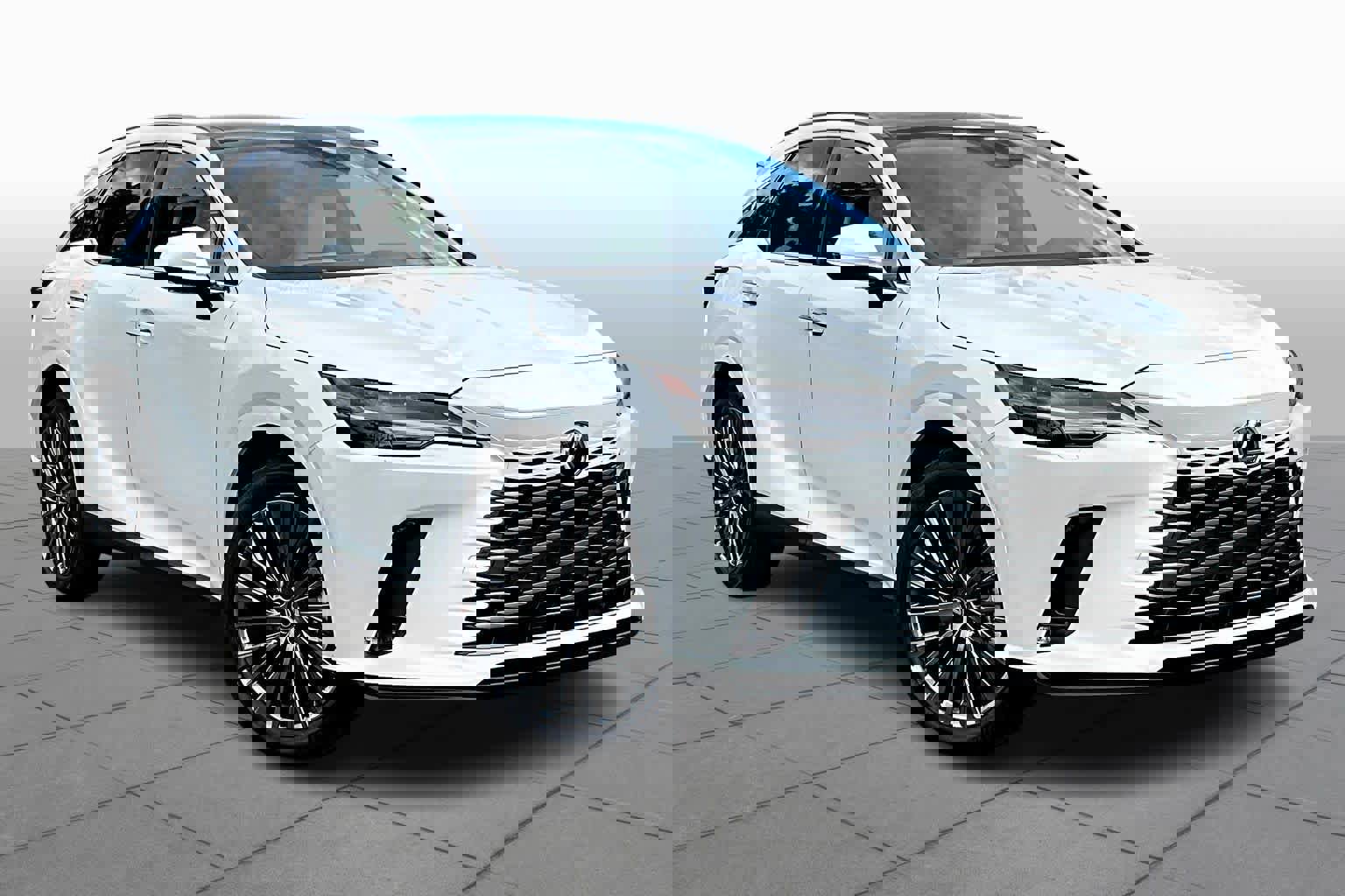 New 2026 Lexus RX 450h AWD image 2