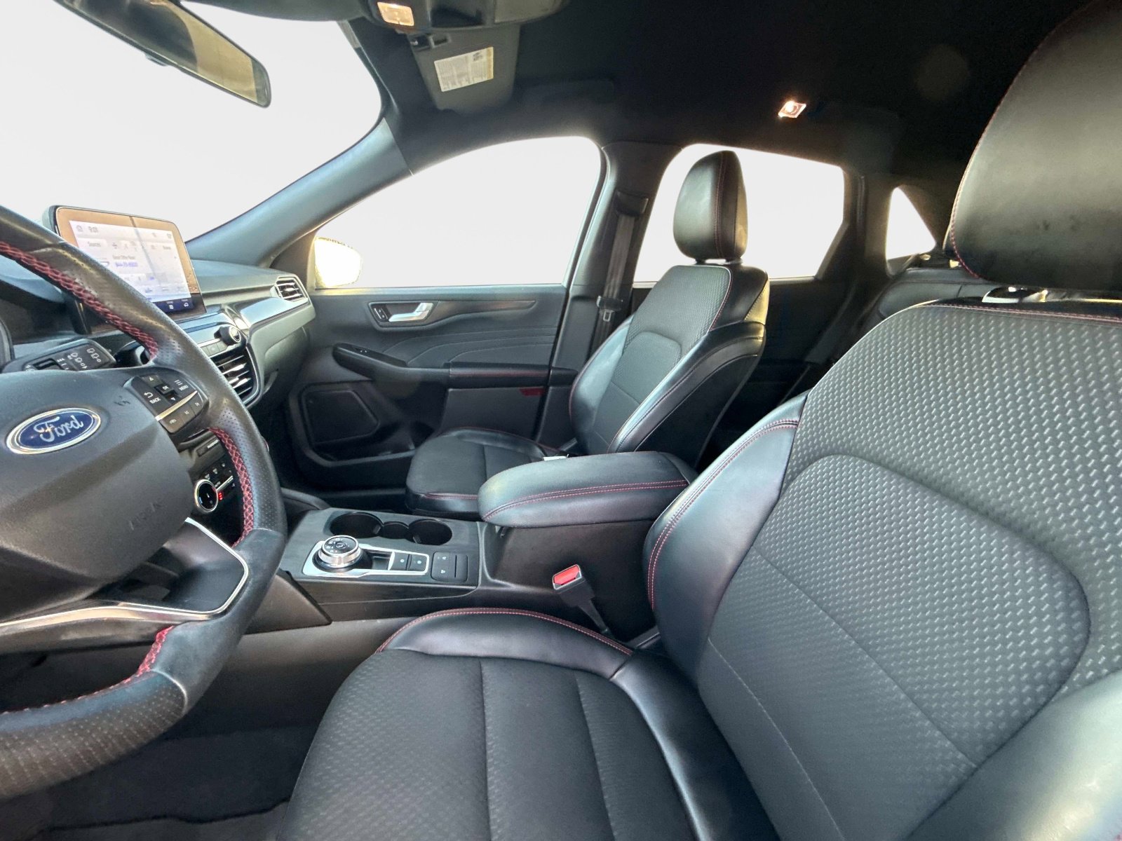 Used 2023 Ford Escape ST-Line image 23