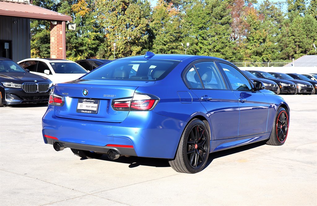 Used 2013 BMW 335i xDrive Sedan AWD/4WD image 7